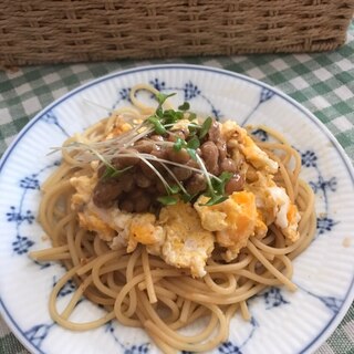 炒り卵と納豆のパスタ